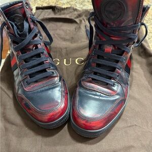 Gucci Men's Black and Red Leather Sneakers